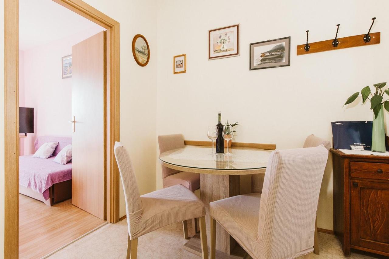 Apartment Kuzmanic Lokva Rogoznica Exteriör bild